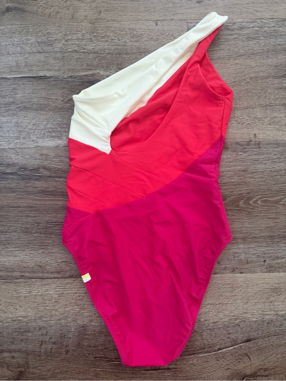 Summersalt “The Sidestroke” One Piece Swimsuit - Picture 3 of 6